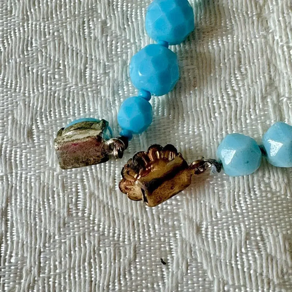 Vintage 10 Piece Turquoise Lucite Glass Bead Necklace & Earring Lot 12.7oz 50’s
